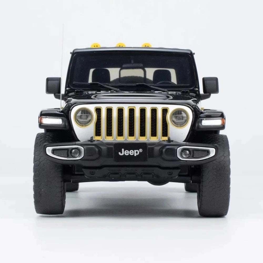 [GT Spirit] 1:18 Jeep 2021 Gladiator Honcho Black Model Car Resin