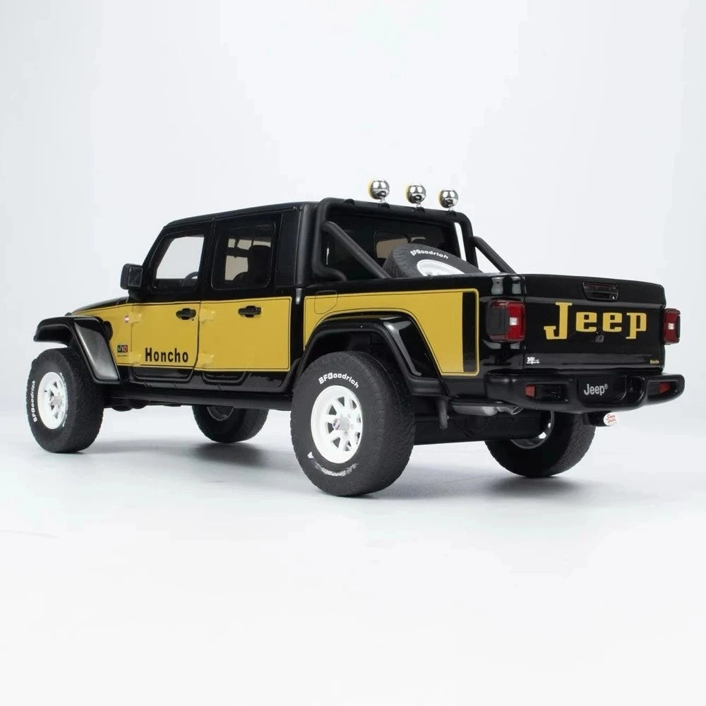 [GT Spirit] 1:18 Jeep 2021 Gladiator Honcho nero modellino di auto resina