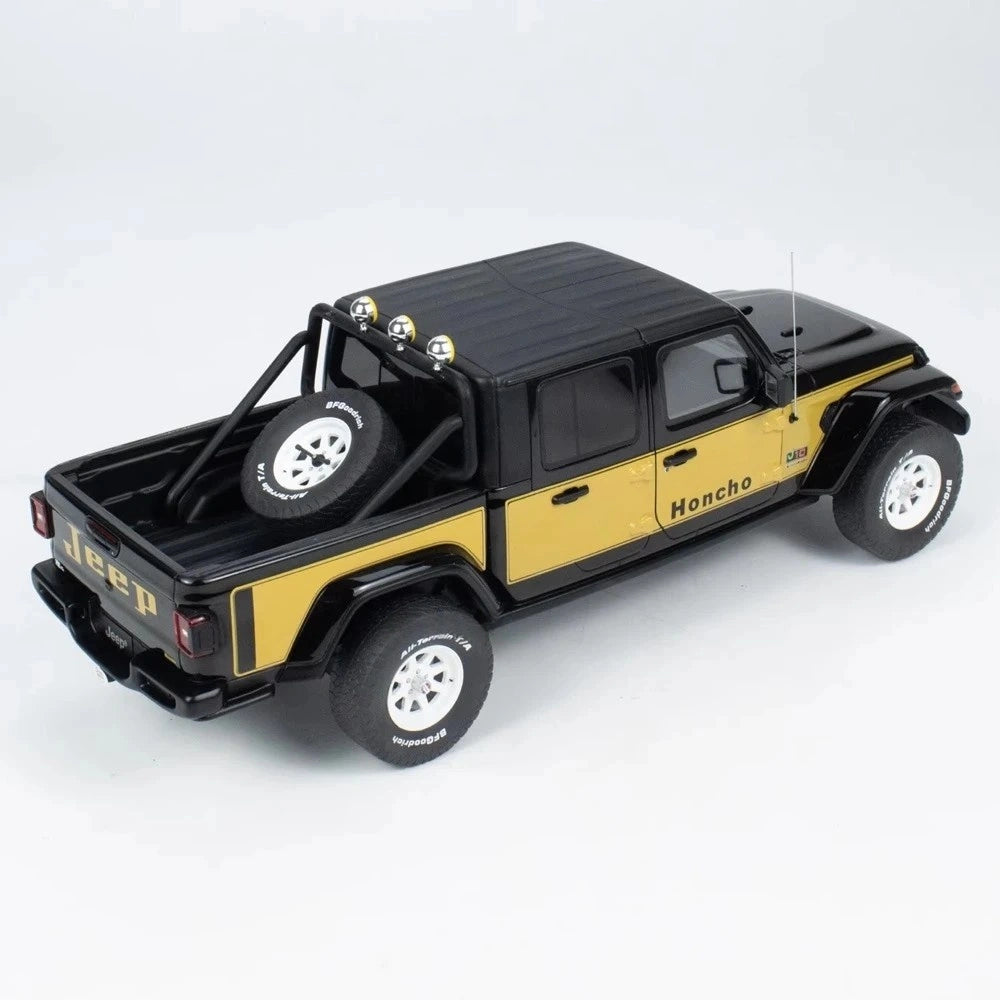 [GT Spirit] 1:18 Jeep 2021 Gladiator Honcho nero modellino di auto resina