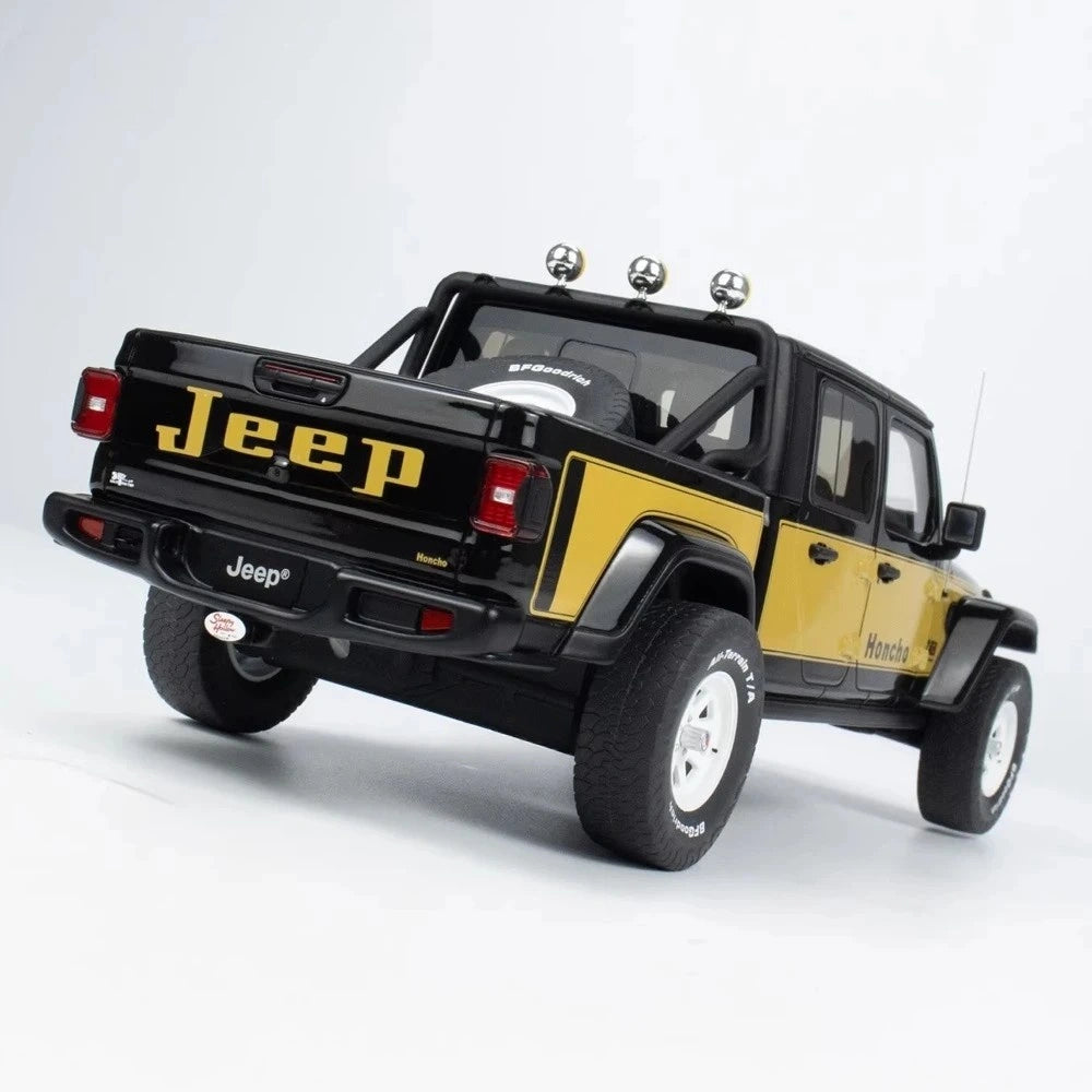 [GT Spirit] 1:18 Jeep 2021 Gladiator Honcho nero modellino di auto resina