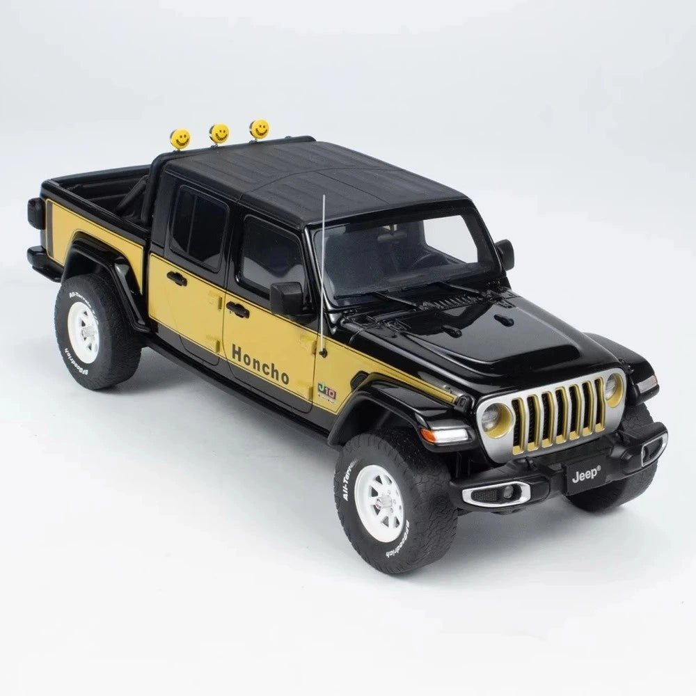 [GT Spirit] 1:18 Jeep 2021 Gladiator Honcho nero modellino di auto resina