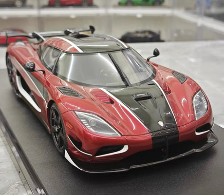 [GT Spirit] 1:18 Koenigsegg 2016 Agera RS Red Model Car Resin