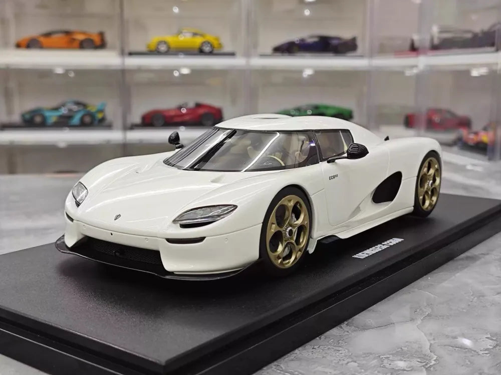 [GT Spirit] 1:18 Koenigsegg 2022 CC850 White Model Car Resin