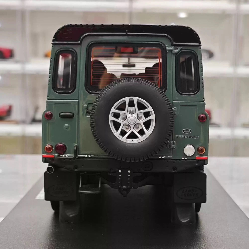 [GT Spirit] 1:18 Land Rover 2016 Defender 110 vert voiture miniature Resin