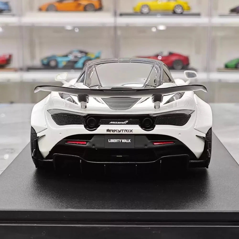 [GT Spirit] 1:18 McLaren 2017 720S Liberty Walk White Model Car Resin