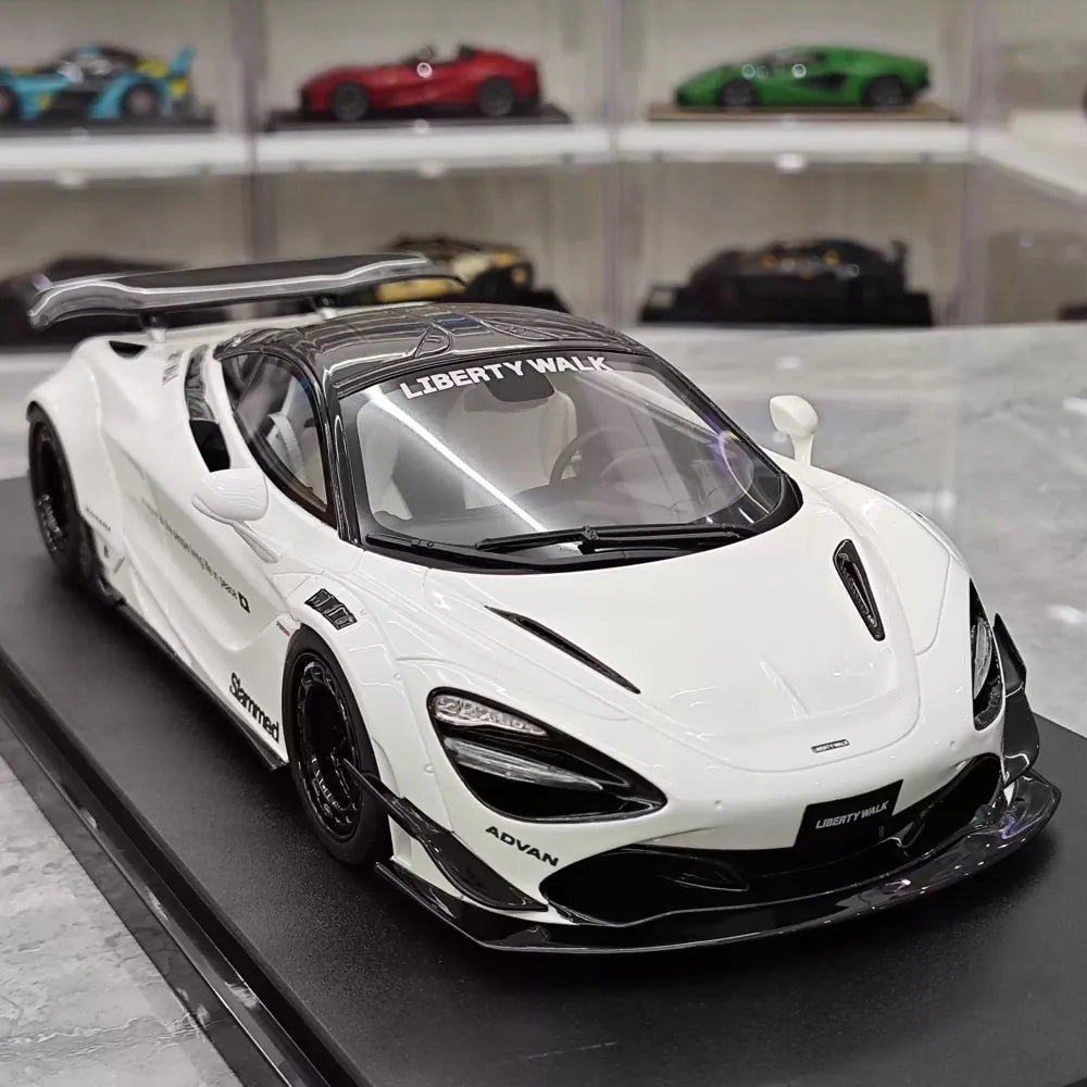 [GT Spirit] 1:18 McLaren 2017 720S Liberty Walk White Model Car Resin