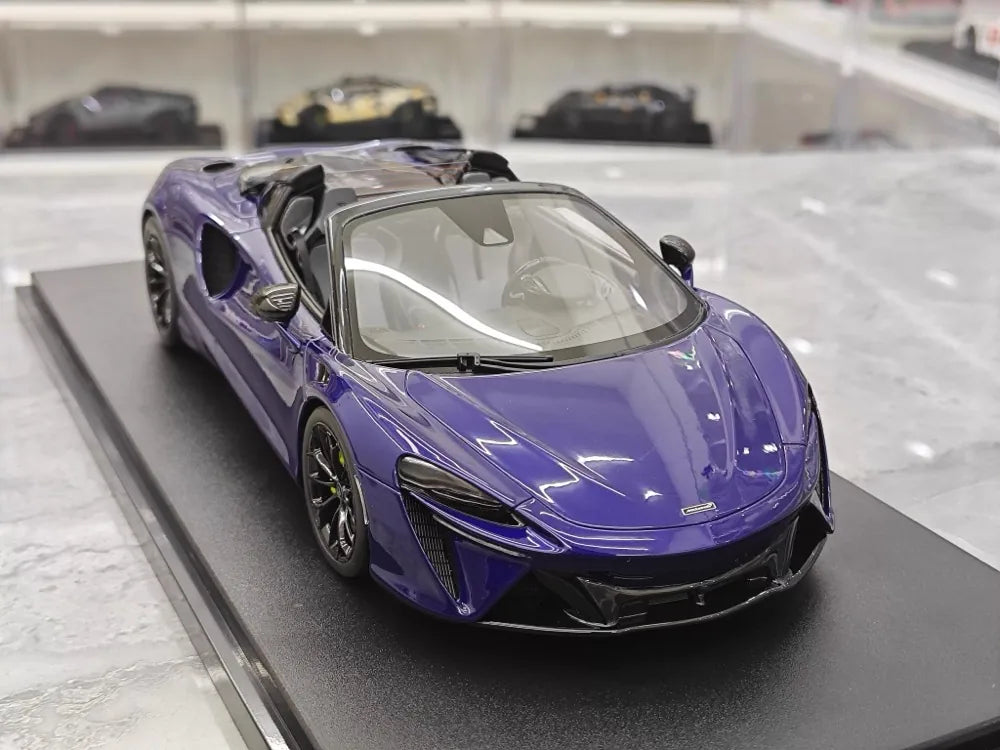 [GT Spirit] 1:18 McLaren 2021 Artura Spider Purple Model Car Resin