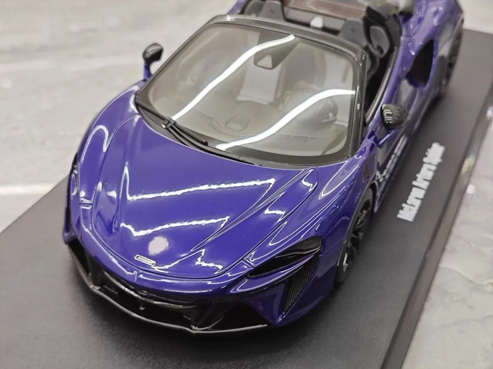 [GT Spirit] 1:18 McLaren 2021 Artura Spider Purple Model Car Resin