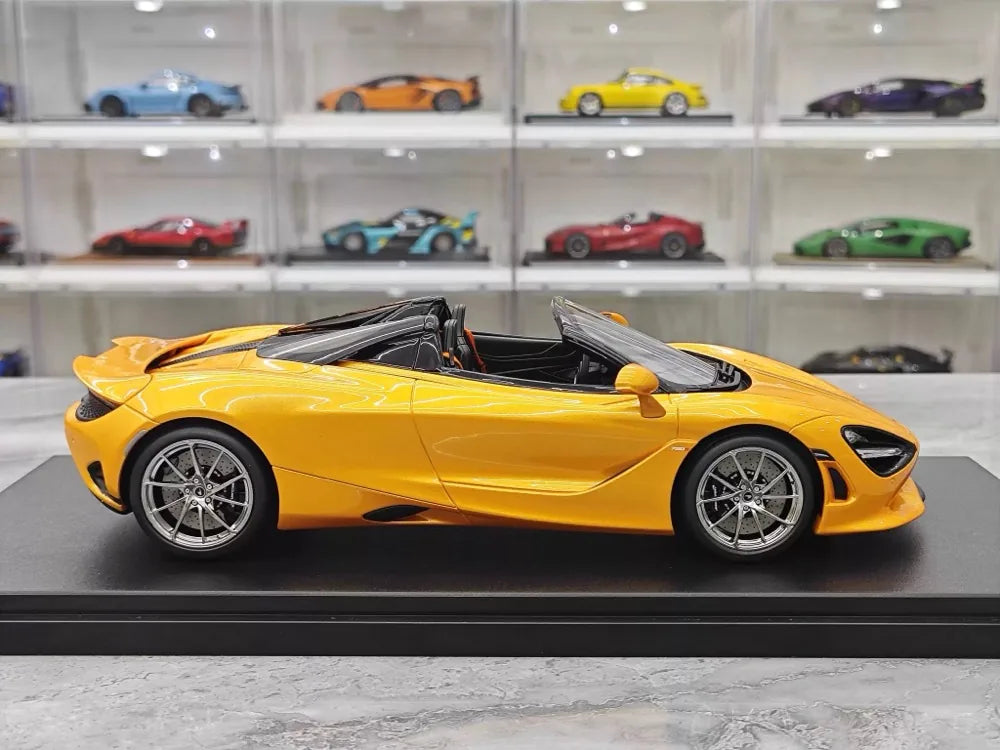 [GT Spirit] 1:18 McLaren 2023 750S Spider Yellow Model Car Resin