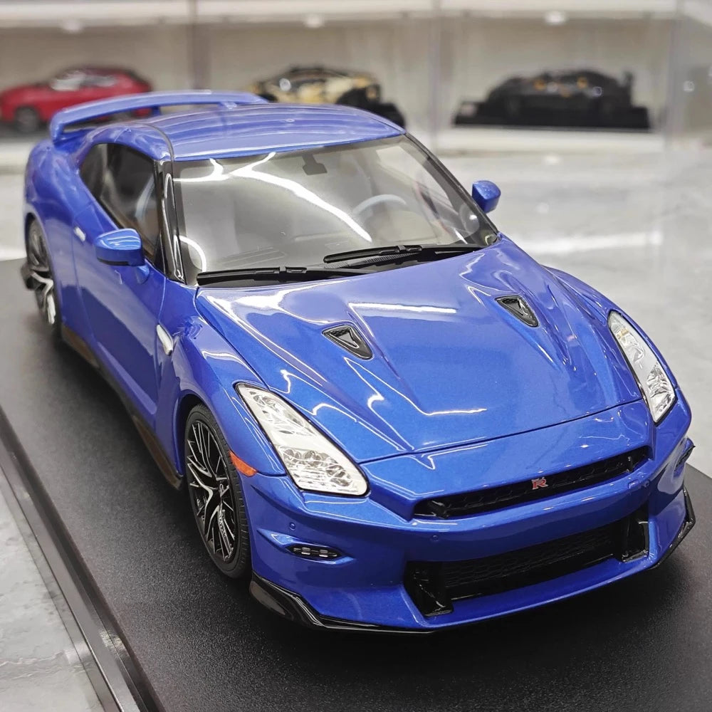 [GT Spirit] 1:18 Nissan 2024 GT-R R35 Blue Model Car Resin