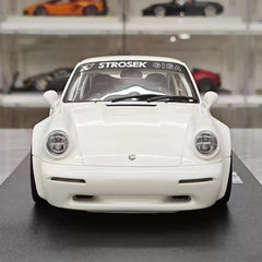 [GT Spirit] 1:18 Porsche 1995 911 Strosek Giga White Model Car Resin