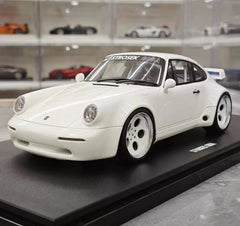[GT Spirit] 1:18 Porsche 1995 911 Strosek Giga White Model Car Resin