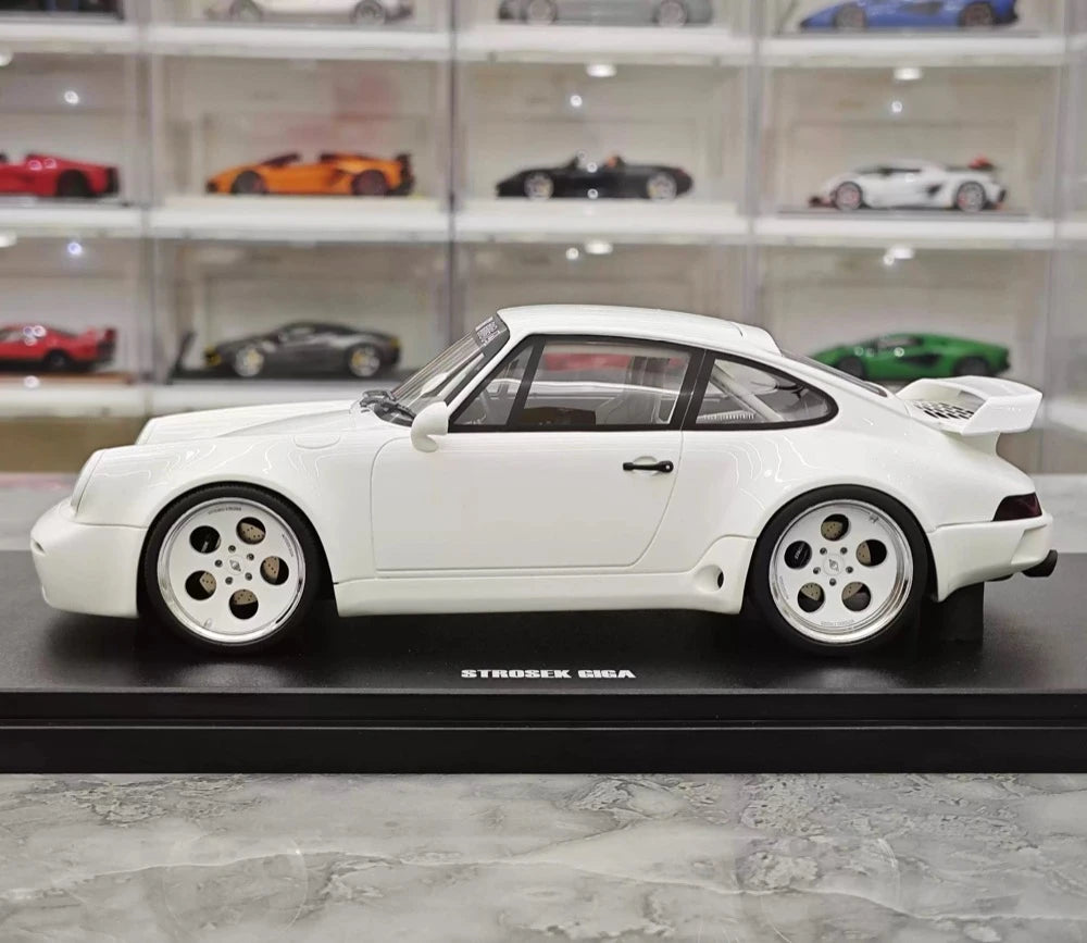 [GT Spirit] 1:18 Porsche 1995 911 Strosek Giga White Model Car Resin