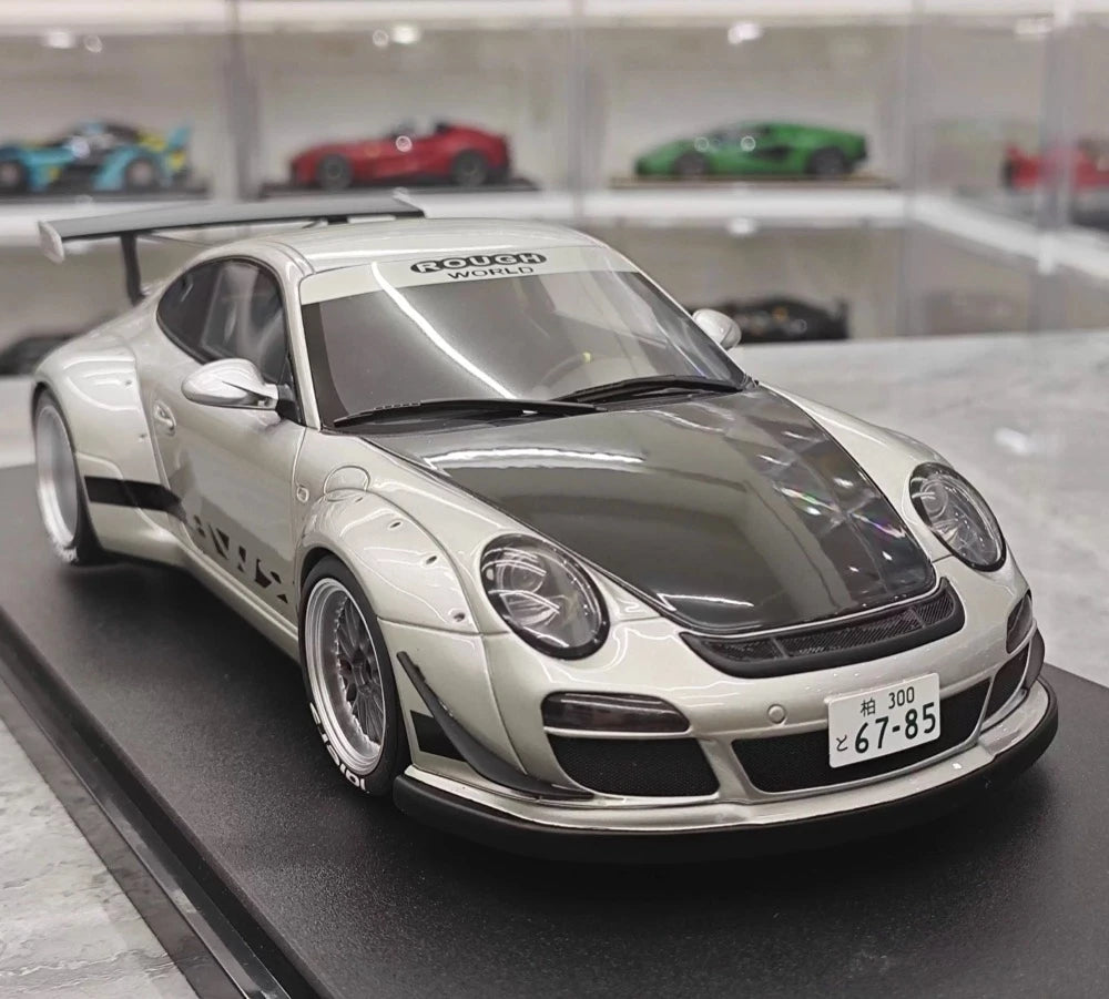 [GT Spirit] 1:18 Porsche 1973 911 Carrera 2.7 RS Silver Model Car Resin