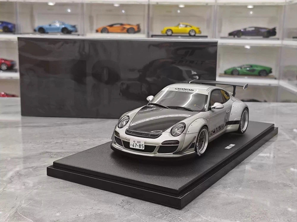 [GT Spirit] 1:18 Porsche 1973 911 Carrera 2.7 RS Silver Model Car Resin