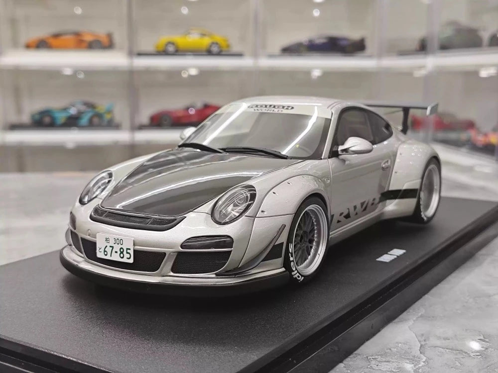 [GT Spirit] 1:18 Porsche 1973 911 Carrera 2.7 RS Silver Model Car Resin