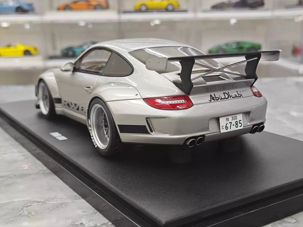 [GT Spirit] 1:18 Porsche 1973 911 Carrera 2.7 RS argento modellino di auto resina