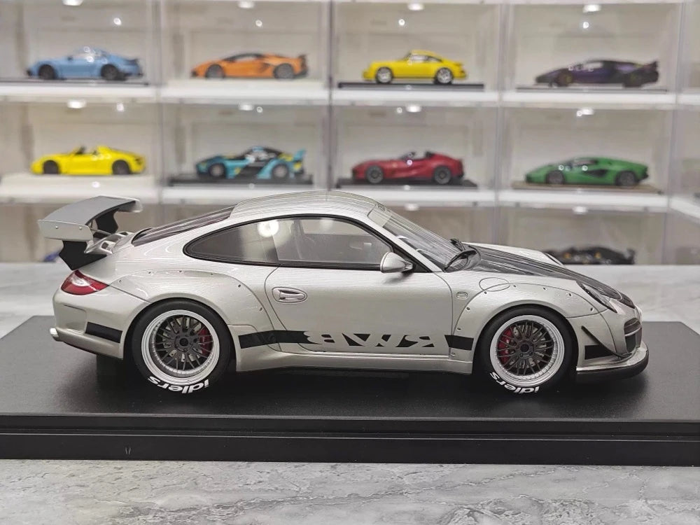 [GT Spirit] 1:18 Porsche 1973 911 Carrera 2.7 RS Silver Model Car Resin