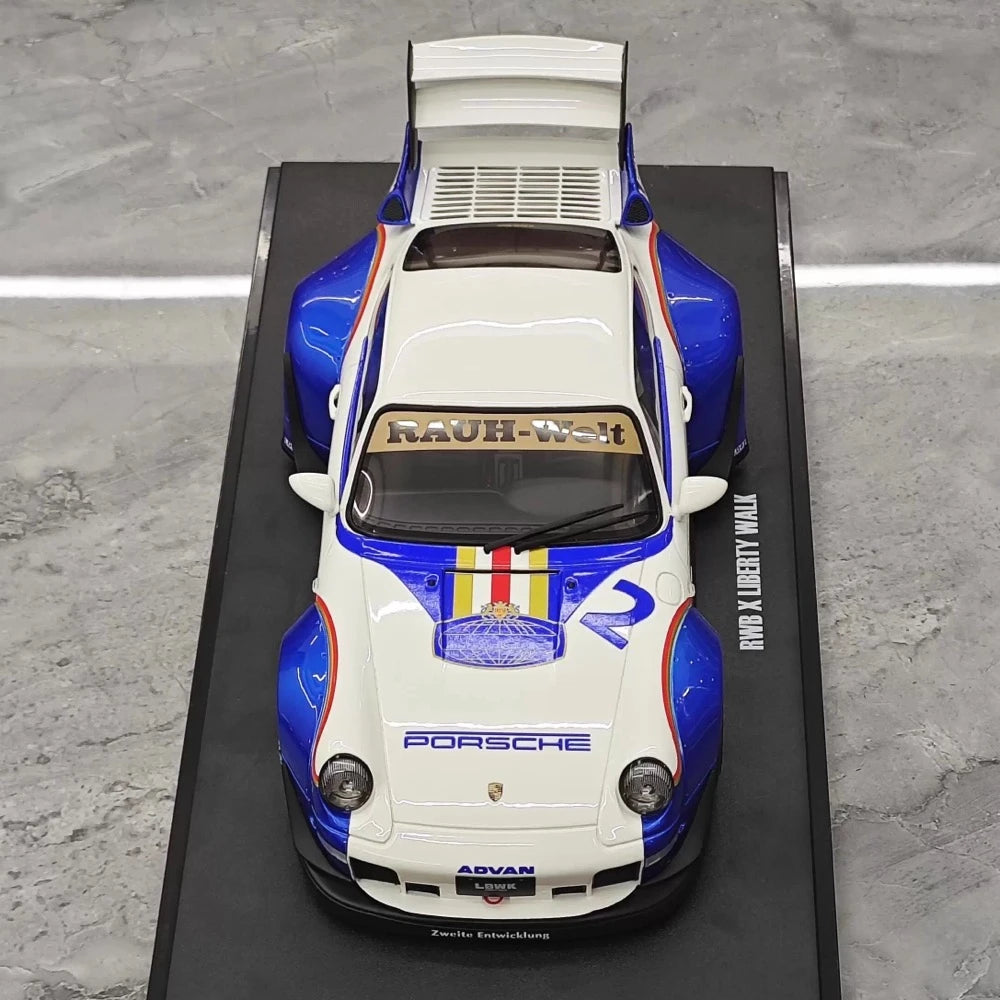 [GT Spirit] 1:18 Porsche 2023 911 RWB × Liberty Walk voiture miniature Resin