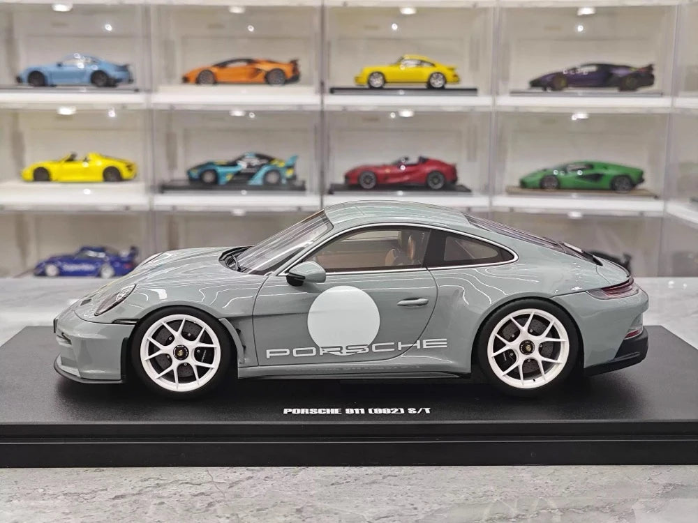 [GT Spirit] 1:18 Porsche 2024 911 992 S/T Gray Model Car Resin