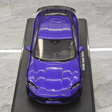 [GT Spirit] 1:18 Porsche 2025 Taycan Turbo GT Purple Model Car Resin