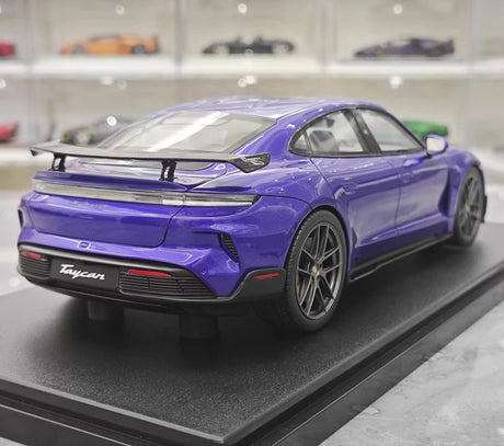 [GT Spirit] 1:18 Porsche 2025 Taycan Turbo GT Purple Model Car Resin