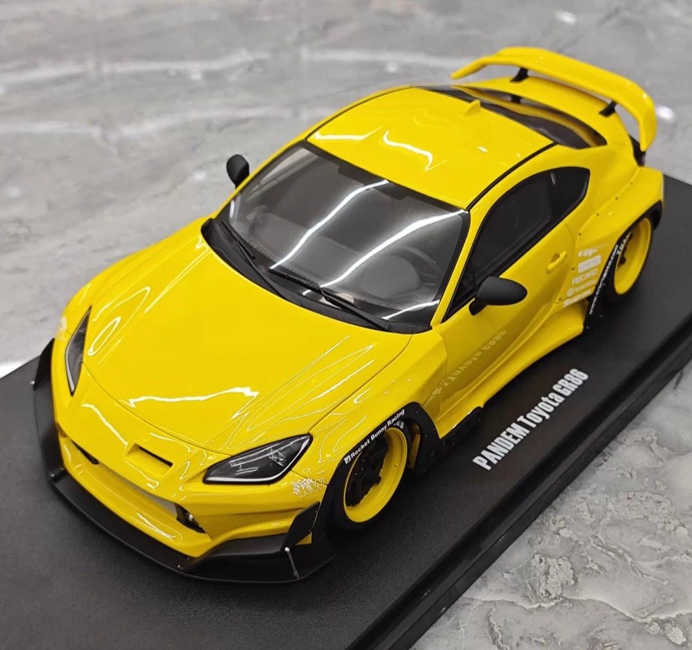 [GT Spirit] 1:18 Toyota 2022 GR86 Rocket Bunny Yellow Model Car Resin
