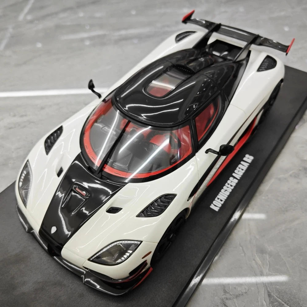 [GT Spirit] 1:18 Koenigsegg 2016 Agera RS bianco modellino di auto resina