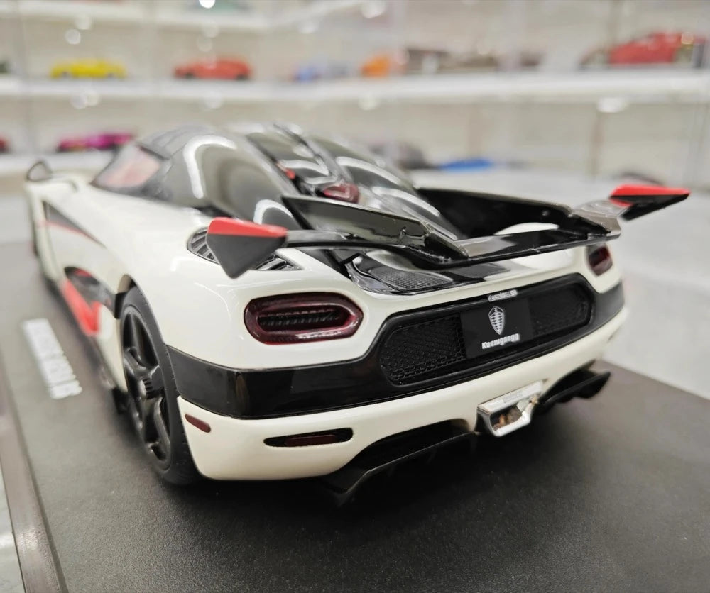 [GT Spirit] 1:18 Koenigsegg 2016 Agera RS bianco modellino di auto resina