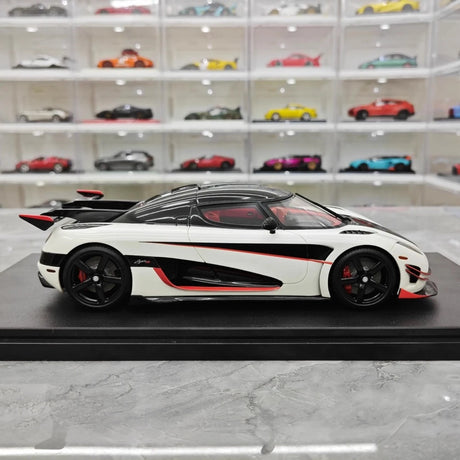 [GT Spirit] 1:18 Koenigsegg 2016 Agera RS White Model Car Resin
