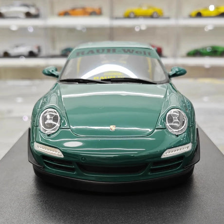 [GT Spirit] 1:18 Porsche 2005 997 RWB Syunkashuto Green Model Car Resin