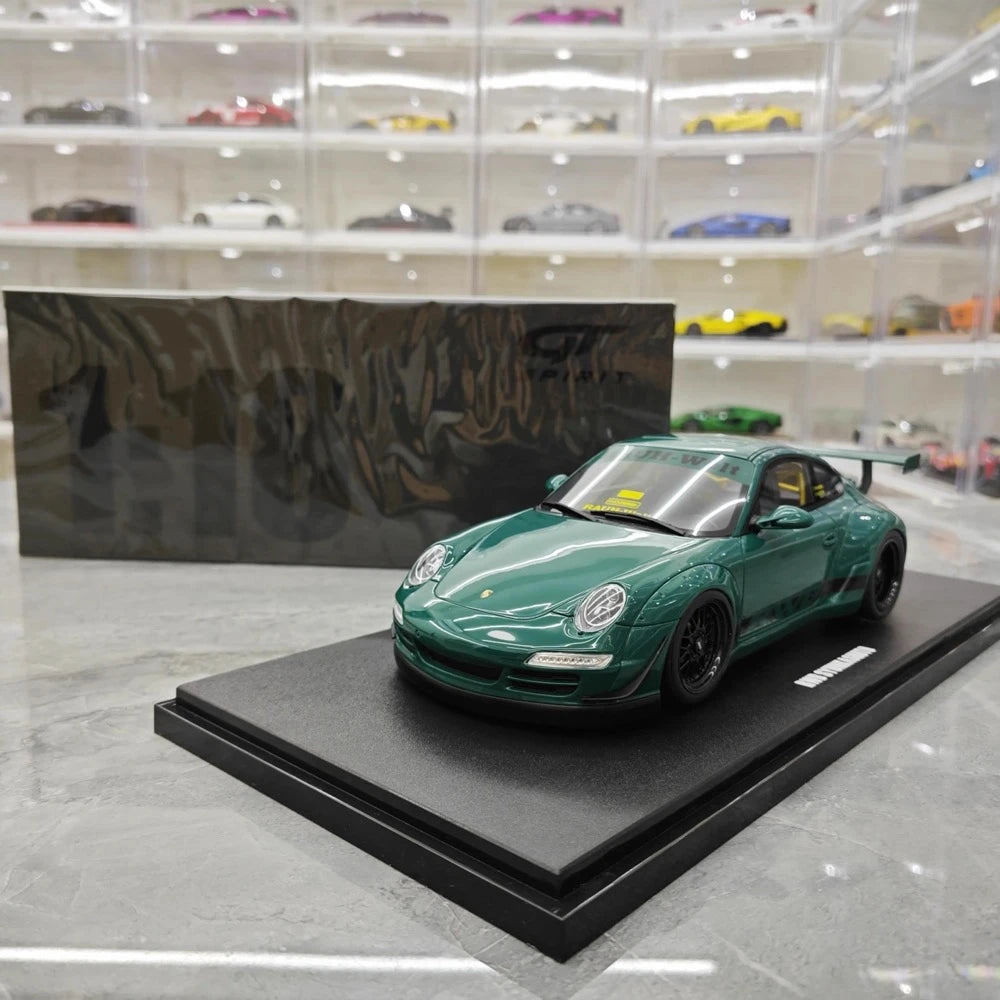 [GT Spirit] 1:18 Porsche 2005 997 RWB Syunkashuto Green Model Car Resin