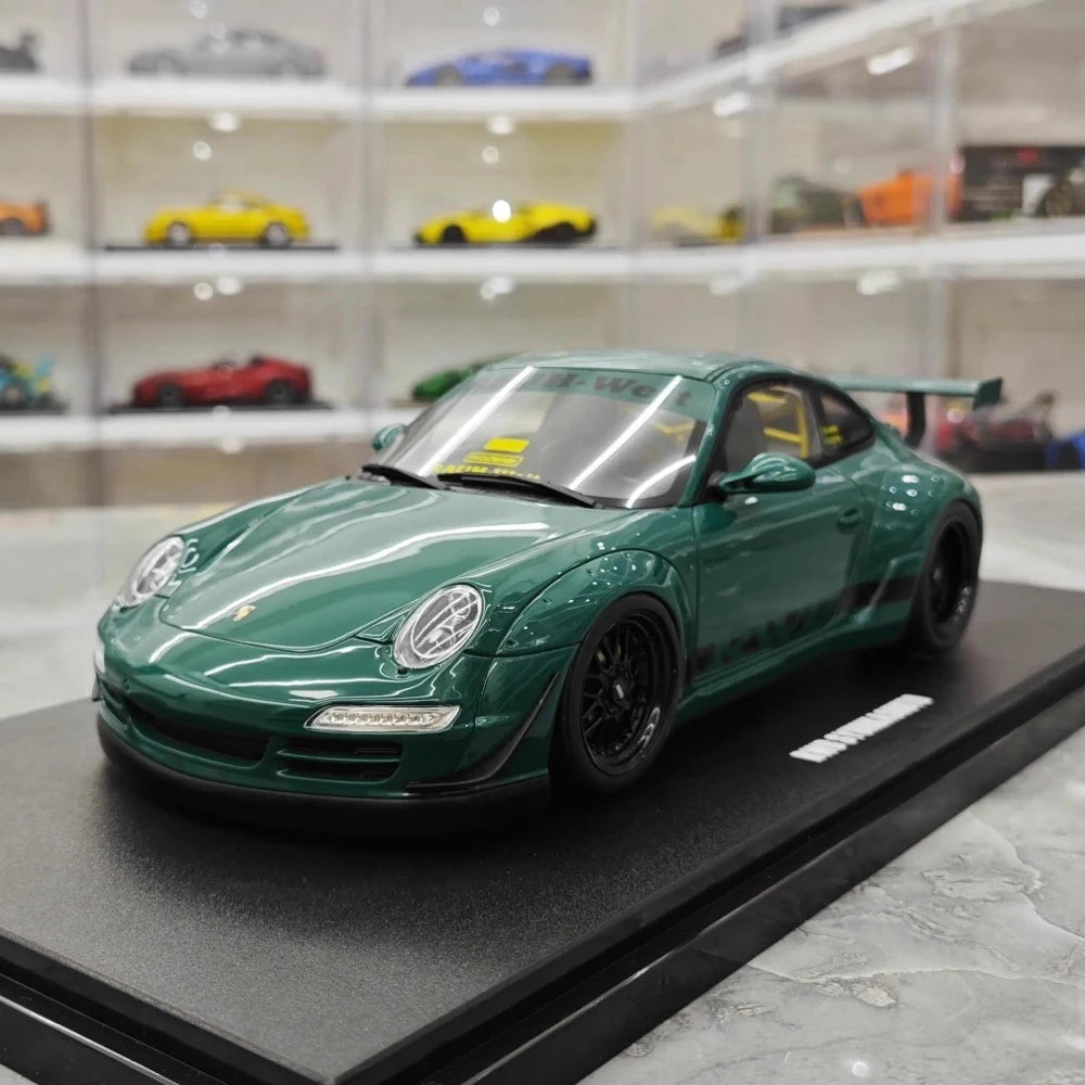 [GT Spirit] 1:18 Porsche 2005 997 RWB Syunkashuto Green Model Car Resin