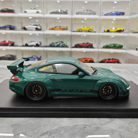 [GT Spirit] 1:18 Porsche 2005 997 RWB Syunkashuto Green Model Car Resin
