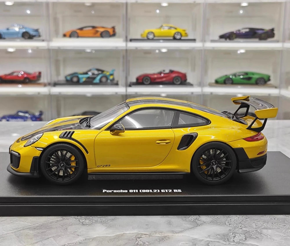 [GT Spirit] 1:18 Porsche 2018 911.2 GT2 RS Yellow Model Car Resin