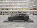 [GT Spirit] 1:18 Porsche 2018 Panamera Sport Turismo Turbo S Black Model Car Resin