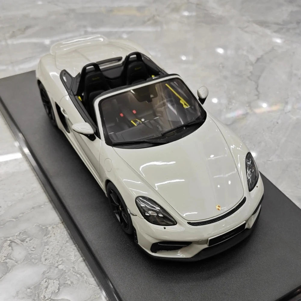 [GT Spirit] 1:18 Porsche 2020 718 Spyder Gray Model Car Resin