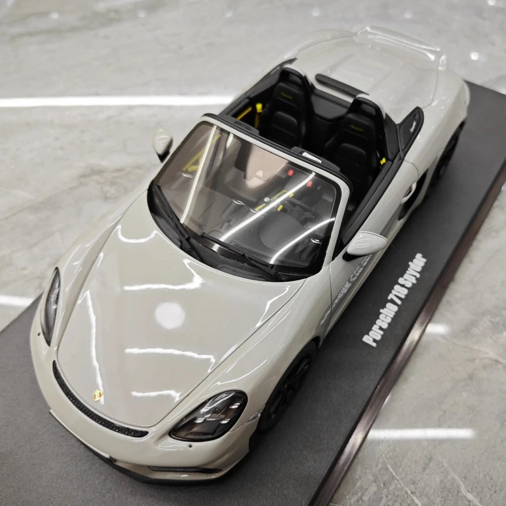 [GT Spirit] 1:18 Porsche 2020 718 Spyder Gray Model Car Resin