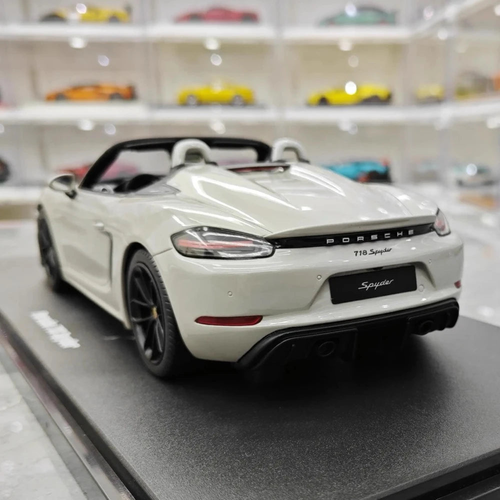 [GT Spirit] 1:18 Porsche 2020 718 Spyder Gray Model Car Resin