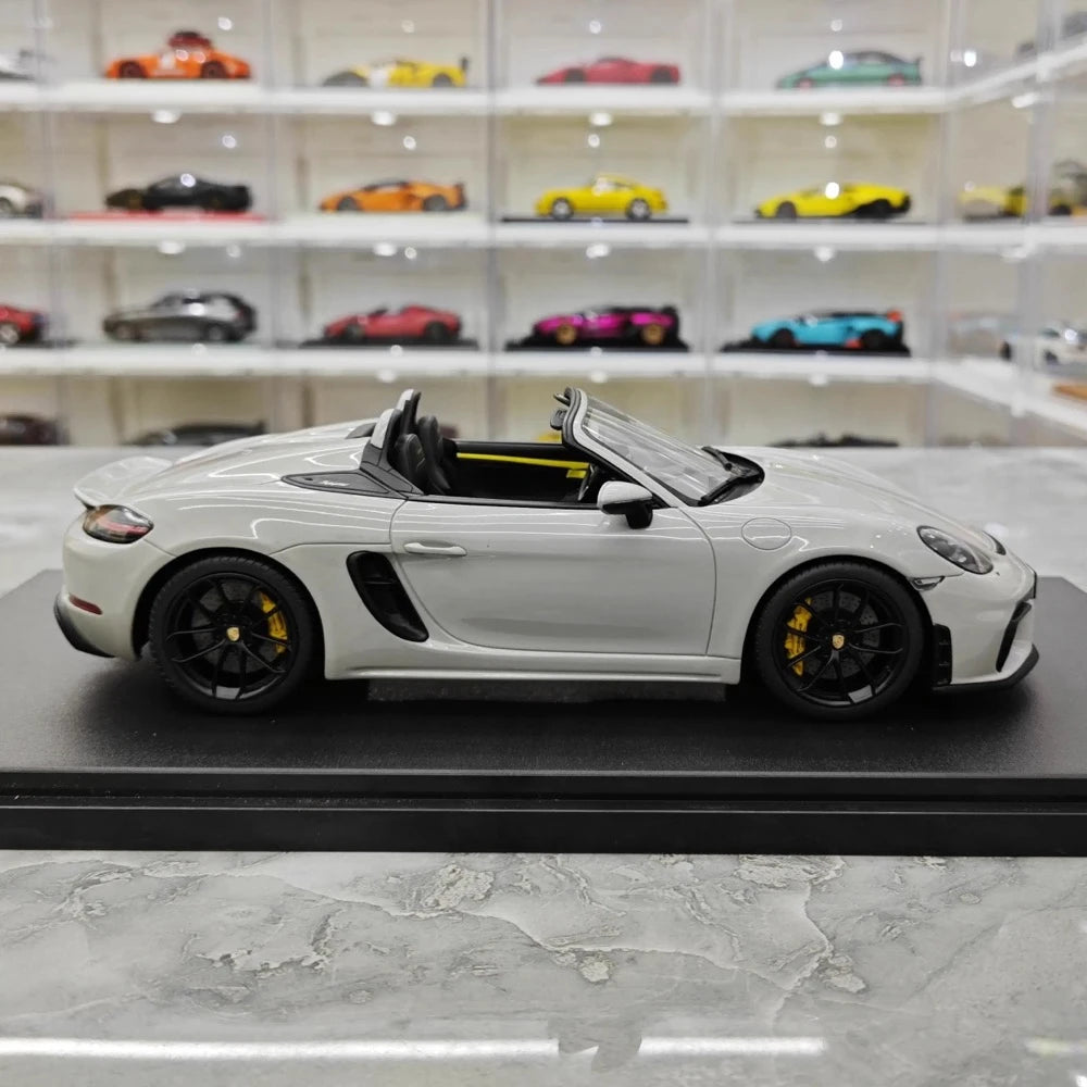 [GT Spirit] 1:18 Porsche 2020 718 Spyder Gray Model Car Resin