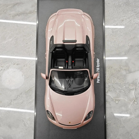 [GT Spirit] 1:18 Porsche 2020 718 Spyder rose voiture miniature Resin