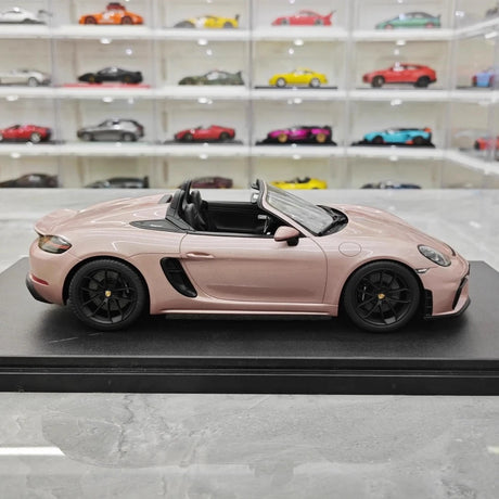 [GT Spirit] 1:18 Porsche 2020 718 Spyder rose voiture miniature Resin