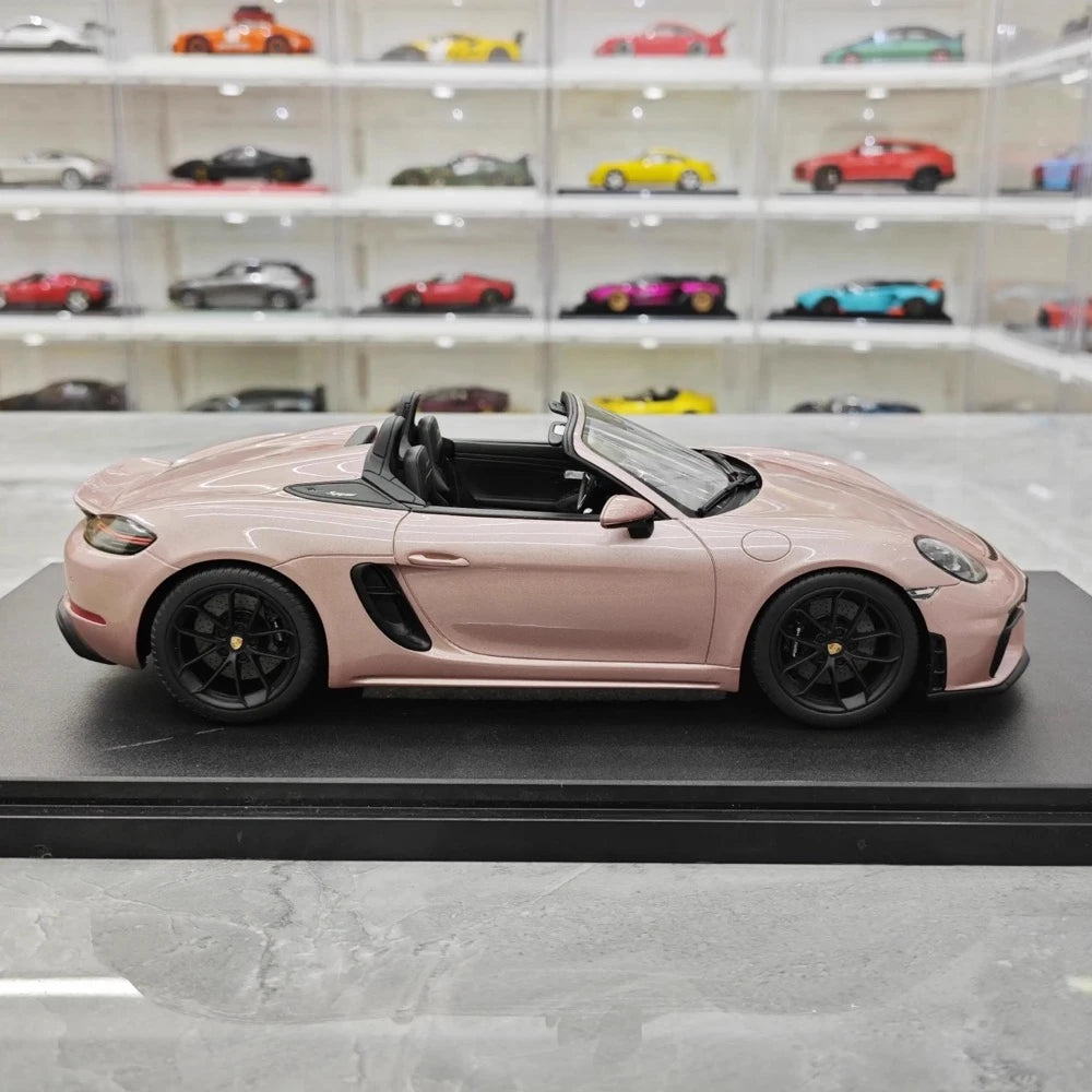 [GT Spirit] 1:18 Porsche 2020 718 Spyder Pink Model Car Resin