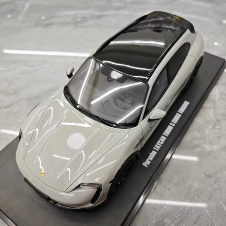 [GT Spirit] 1:18 Porsche 2021 Taycan Cross Turismo Turbo S Gray Model Car Resin