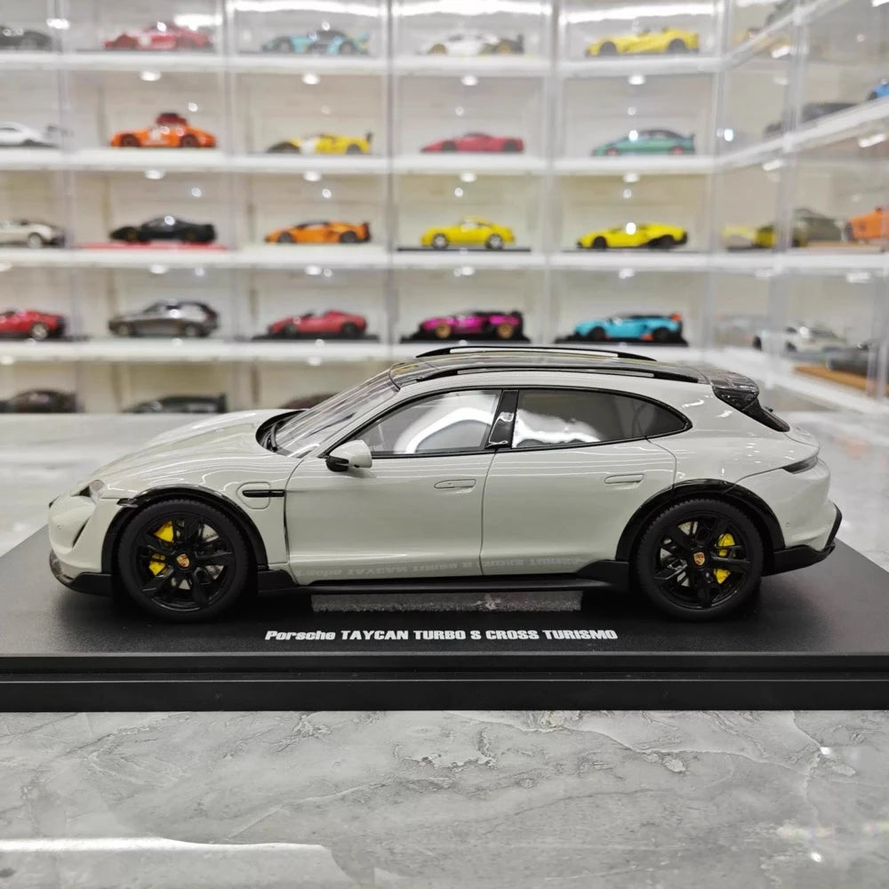 [GT Spirit] 1:18 Porsche 2021 Taycan Cross Turismo Turbo S Gray Model Car Resin