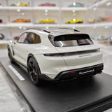 [GT Spirit] 1:18 Porsche 2021 Taycan Cross Turismo Turbo S Gray Model Car Resin