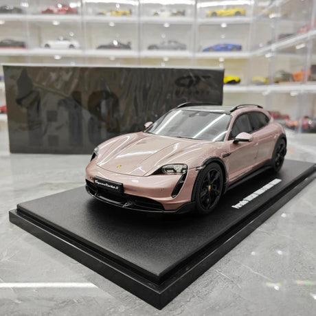 [GT Spirit] 1:18 Porsche 2021 Taycan Cross Turismo Turbo S rose voiture miniature Resin