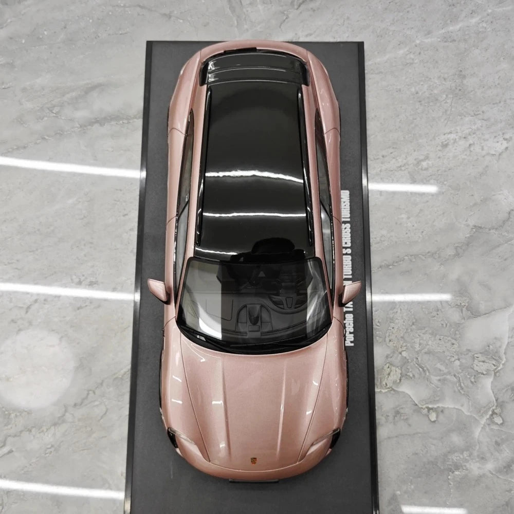 [GT Spirit] 1:18 Porsche 2021 Taycan Cross Turismo Turbo S Pink Model Car Resin