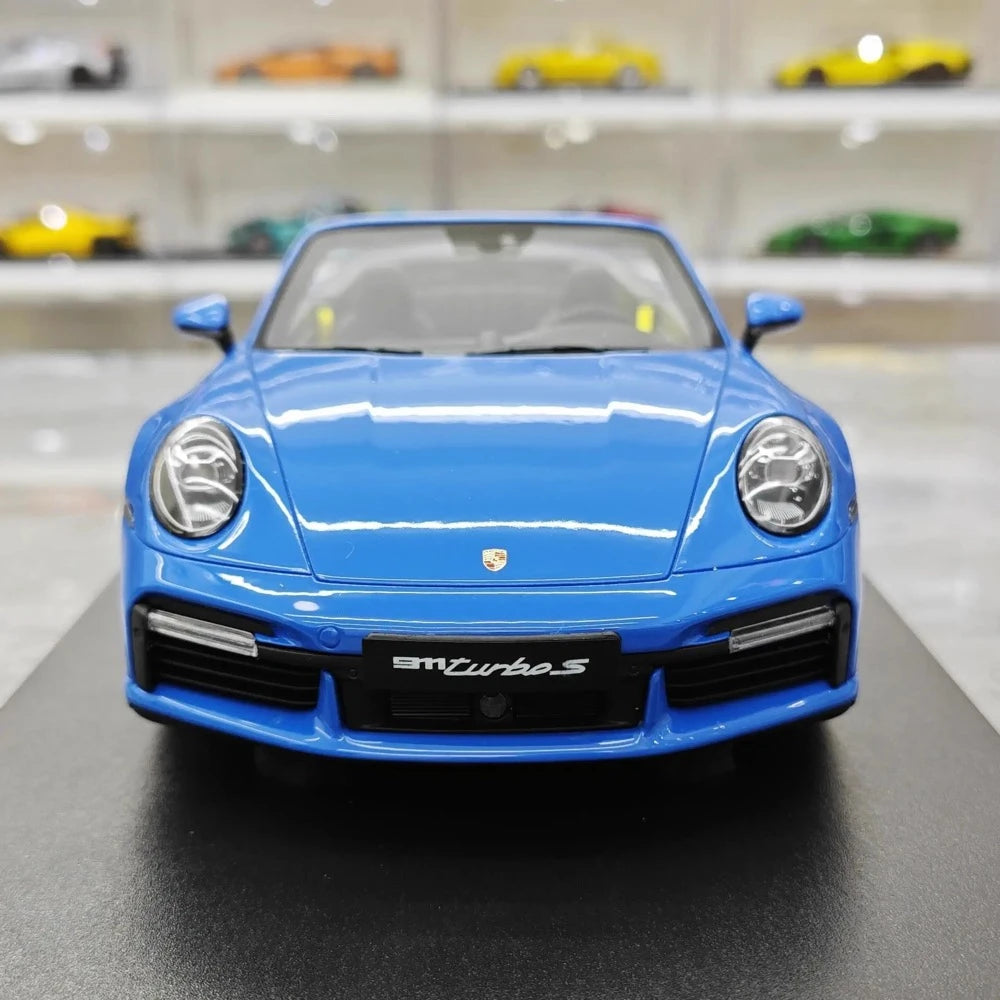 [GT Spirit] 1:18 Porsche 2023 911 992 Turbo S Cabriolet Blue Model Car Resin