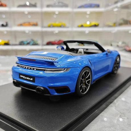 [GT Spirit] 1:18 Porsche 2023 911 992 Turbo S Cabriolet Blue Model Car Resin